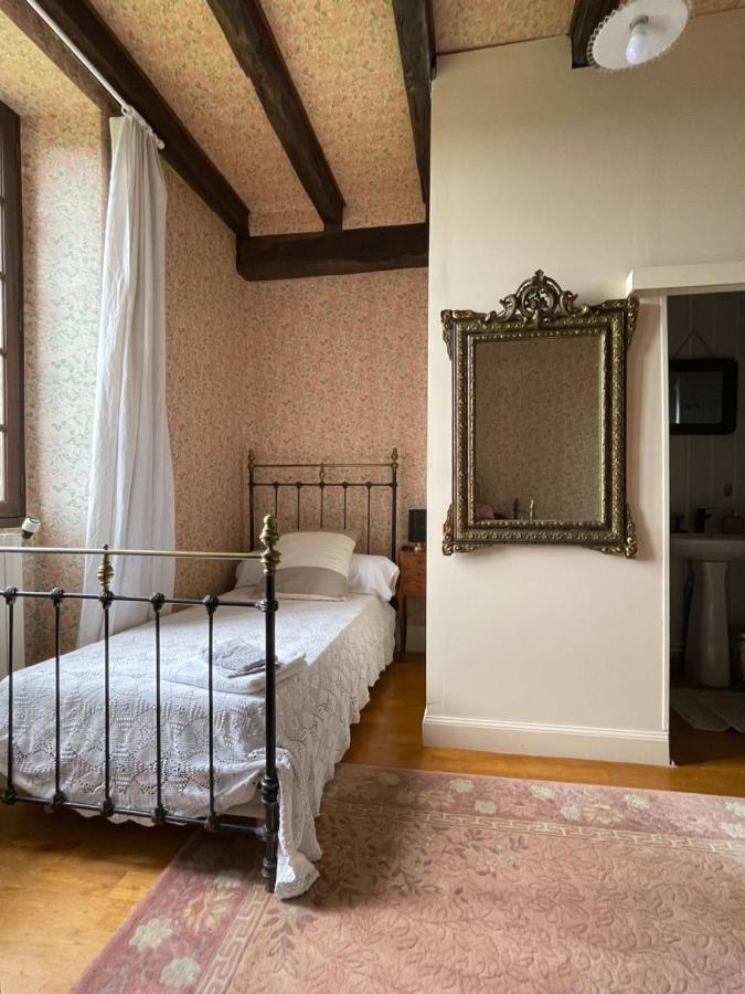 Le Manoir Enchante Фижак Экстерьер фото